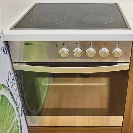 Grazer & Free Parking